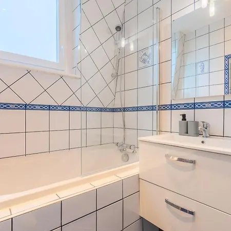 Apartament 2 Bedroom Near Tram & Metro Tourcoing